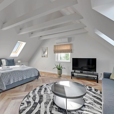 Lion Apartments - Comfy Sopot Family House Buitenkant foto