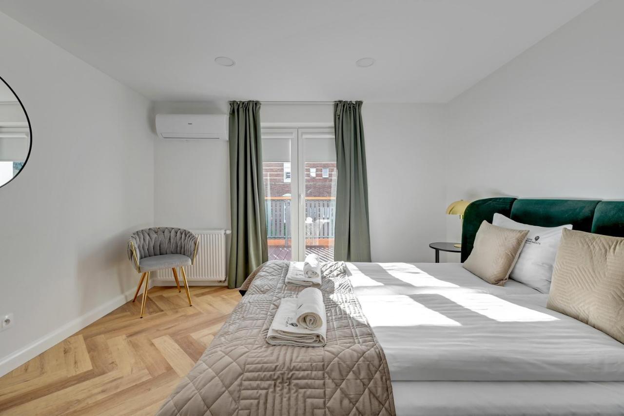 Lion Apartments - Comfy Sopot Family House Buitenkant foto